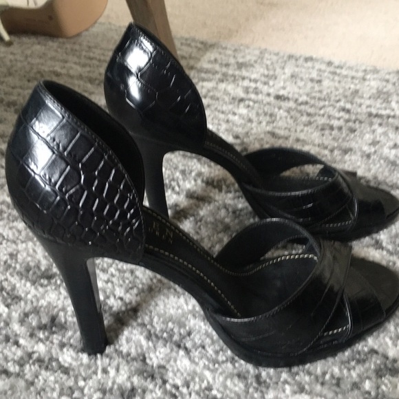 Lauren Ralph Lauren Black Label Callia Croc Embossed D’orsay Heels - Picture 1 of 11